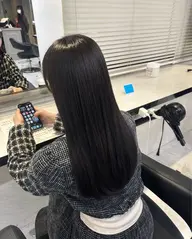 🐈⬛💎自然な仕上がり♥うる艶縮毛矯正