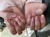 【デザイン相談しながらネイル♪】ジェルネイル¥6.600​〜​
