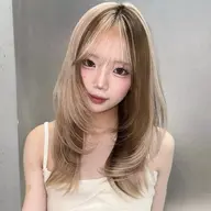 《ブリーチ𝗆𝖾𝗇𝗎 ꕤ︎︎·͜·》ブリーチ有りダブルカラー 髪質改善トリートメント付き☀️✨️