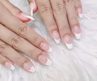 オフあり【フレンチネイル】
