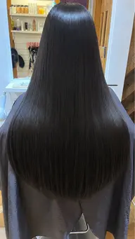 🩶縮毛矯正ストレート×保湿トリートメント🩶