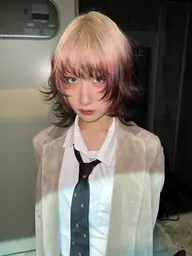 ウルフカット&デザインカラー(ケアブリーチ込み)&クイックトリートメント