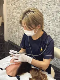 【美容電気脱毛　眉デザイン脱毛30分】　【男女OK・写真撮影モニター】