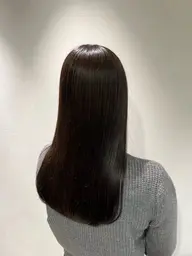 🖤学割🖤黒染めではない暗髪にしたい 美髪カラー➕シルクトリートメント