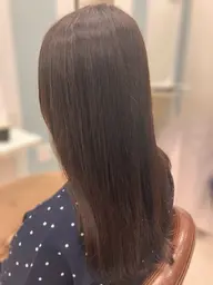 サロン技術向上モデル募集🪮✨肩甲骨までの長さのナチュラル縮毛矯正🌿🫧ブリーチされている方はできません🙇🏻♀️