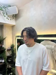 【3.40代必見👀】【大人の色気が欲しい方】骨格矯正カット＋大人パーマ🌀