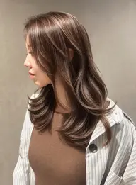 カット+ハイライト+カラー❤️立体感×透明感UP✨筋感ハイライトカラーで動きと垢抜けをプラス💎白髪ぼかしも可能