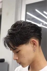 ㊗️🎊【今月限定クーポン】🎊㊗️メンズカット＋フェザーパーマ＋ 3stepトリートメント
