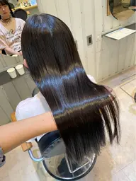 ネオリシオ縮毛矯正+べーストリートメント(カット無し)