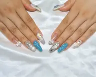 オフあり/長さだし/デザインネイル💅🏻🪽🫧【土日祝➕550円】