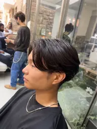 【限定価格‼️】 刈り上げセンターパート💇+ワンカラー🌈+トリートメント✨