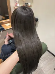 カラー(白髪染め可)+ダメージケアトリートメント✨