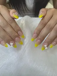 ハンドネイル(オフなし)フレンチ、グラデーション