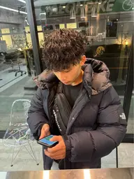土曜日限定✂️ミニモ学割🌟しっかりパーマで決めたい方🌟カット+ツイストスパイラル+マイクロバブル(メンズ限定)