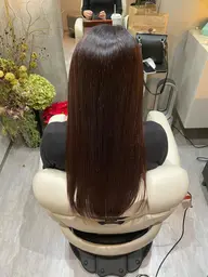 ゴワつき膨らみ解消ならこれ✨骨格診断小顔カット+質感ボリュームダウンダメージレストリートメントストレート