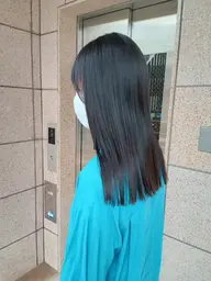 【湿気対策🎊】ツヤ髪✨️縮毛矯正(カット込)