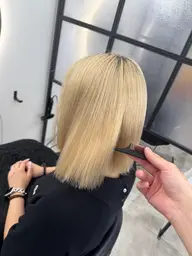 ✨ブリーチ履歴がある方はこちら✨カット+ブリーチ毛縮毛矯正