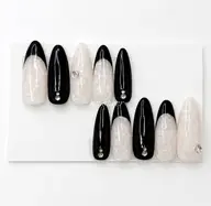 【定額デザイン】繊細なレースアートとブラックフレンチを組み合わせた、大人上品な定額デザイン🖤✨