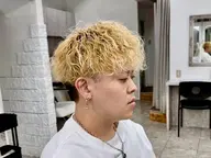 【ブリーチ対応可能】最高級ケアツイストスパイラル➕カット