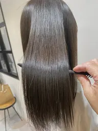 人気メニュー💓艶カラー+カット+髪質改善&内部補修4stepトリートメント✨Wケアトリートメント