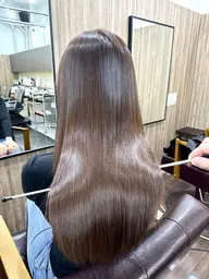 【圧倒的ツヤ】生ケラチン縮毛矯正＋トリートメント＋無料でカット付き💇‍♀️