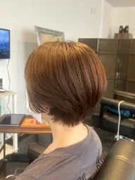 カット白髪ぼかし(TR.ヘッドスパ、頭皮ケア無料サービス)