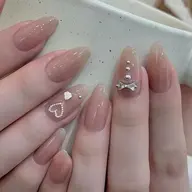 シンプル+2本パーツアート