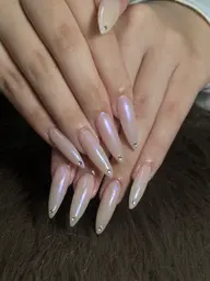 ミラーネイル