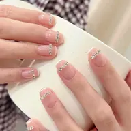 自爪オフケア込み🌸🌸持ち込みデザイン10本+パーツシールつけ放題(ベースはワンカラー&クリアベースラメグラデ)