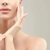 【女性全身脱毛】✨短時間×低刺激！全身つるすべ✨（顔・VIO込）毛穴レスでちゅるん肌へ💜