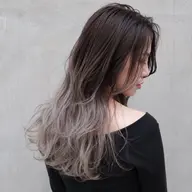 ✨グラデーションブリーチ＋カラー＋カット