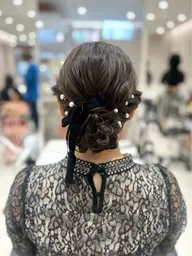 お呼ばれヘアアレンジ💐