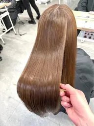 【✨艶髪なりたい方必見✨】縮毛矯正➕高保湿トリートメント