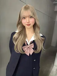 《高校卒業おめでとう💐🤍》ケアブリーチ2回+カラー