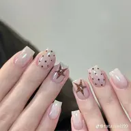 🎉 8/27〜8/28感謝キャンペーン 🎉全コース10%OFF! 💅✨デザイン4本まで