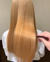 ツヤ髪カラー+✨️髪質改善Beautismトリートメント✨️+頭皮リペア