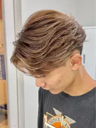 【🔥男らしいフェザーパーマ‼️🔥】 パーマ＆トリートメントで4500円⁉️メンズ限定‎‎𖤐🚨7月限定⁉️