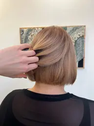 【デザインも可能🙆♀️】ケアブリーチ+カラー