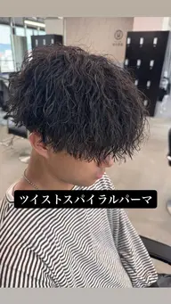 メンズカット+ツイストスパイラルパーマ メンズ#メンズパーマ#メンズサロン#メンズサロン