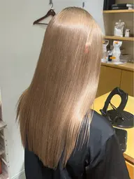 似合わせカット✂️➕髪質改善カラー🪽➕マーブ🫧