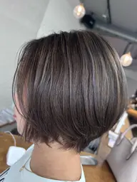 カット＋ハイライトカラー＋保湿トリートメント