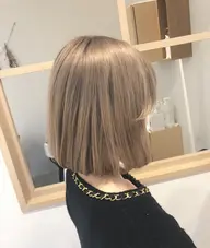 【透明感ダメージレスブリーチ】🤍似合わせカット+ダブルカラー+保湿TR+保湿ヘッドスパ🤍_¥14000円