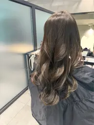 📍渋谷限定ワンカラー+4000円分トリートメント（ご希望の色味できます🙆‍♀️トーンアップ･ダウンどちらもOK）