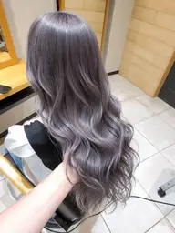 ブリーチオンカラー ¥9000
