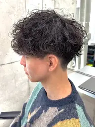 【新規限定】メンズカット+波巻きパーマ+トリートメント
