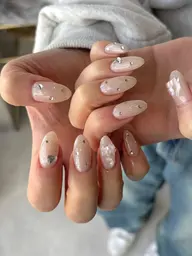 【𝙃𝙖𝙣𝙙】💘4本アート💘持ち込みデザイン◎(オフあり) ⚠︎オフ代は詳細情報へ✨