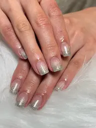 ハンドネイル💅🏻オフ込みラメグラデーション