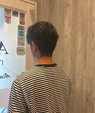 刈り上げチェックモデル