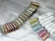 🎀大人気NO.6🎀💕ハンドネイル ラメワンカラー(丁寧なケア付きです)💕 多数ある色の中からお選びいただけます!