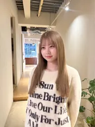 【Wカラー】ケアブリーチ+カラー+3倍濃縮トリートメント ¥14000